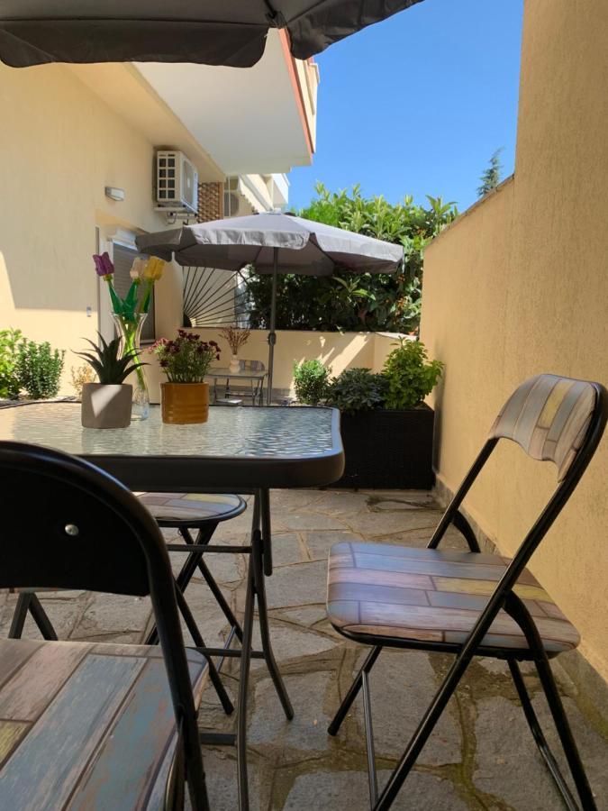 Toulipa Seaside Apartments Cavala Exterior foto